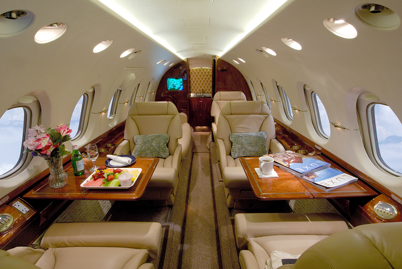Hawker 800XP and Challenger 300 Join Priester Aviation Private Jet